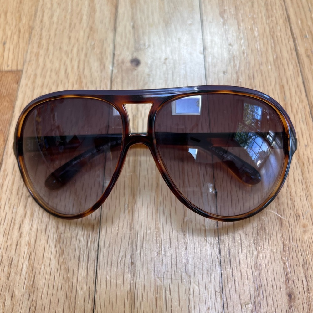 Marc by Marc Jacobs Oversized Aviator Sunglasses Tortoise Brown w/ Case